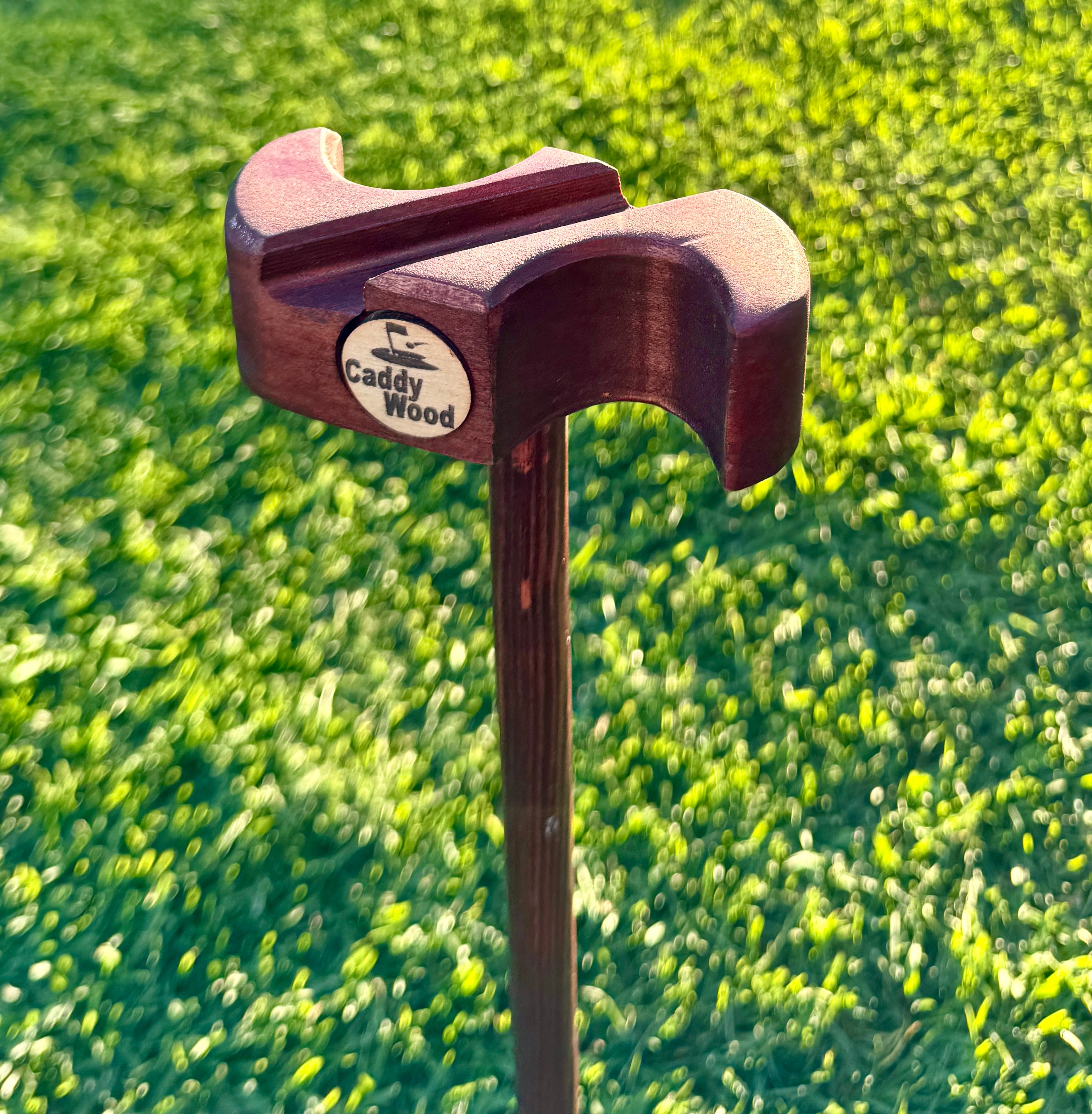 The Caddy Wood — Handcrafted Golf Stand